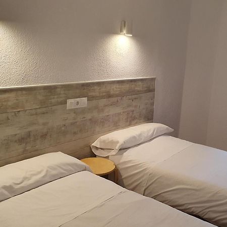 Hostal Ginebra -Madrid Centro Gran Via Sol- Εξωτερικό φωτογραφία