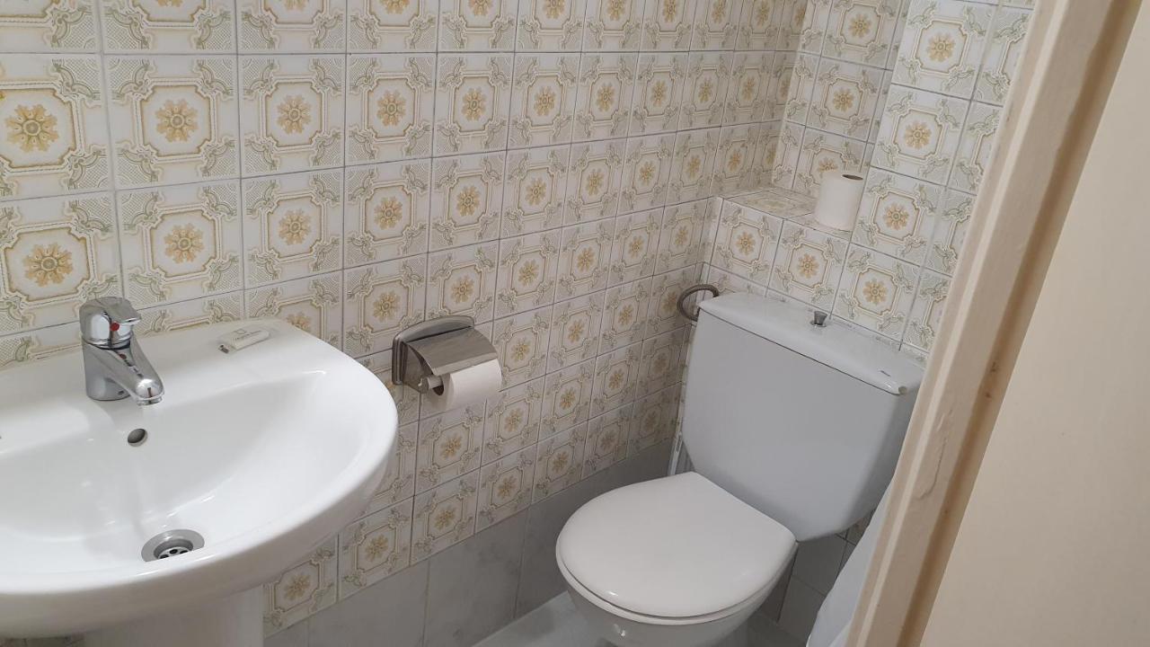 Hostal Ginebra -Madrid Centro Gran Via Sol- Εξωτερικό φωτογραφία