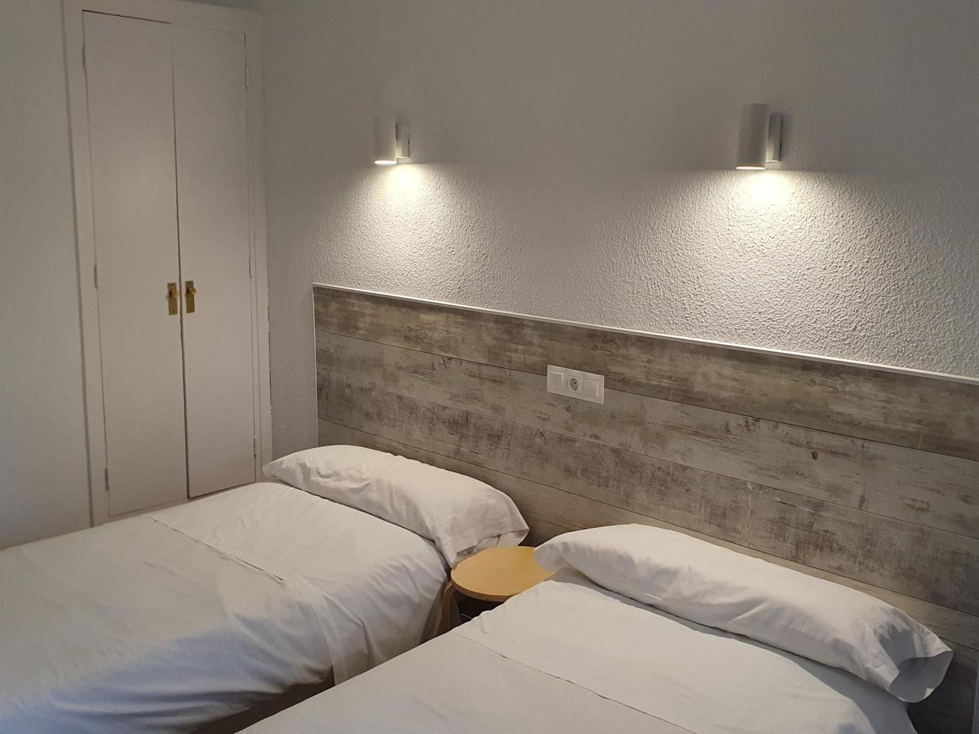 Hostal Ginebra -Madrid Centro Gran Via Sol- Εξωτερικό φωτογραφία